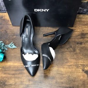 DKNY Womens Rosetta Pumps Blackwhite 5.5M